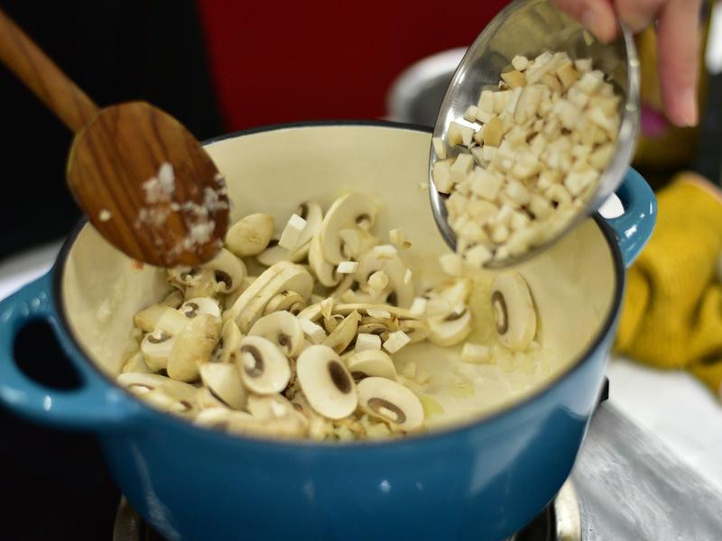 ��ʽ����ҰަŨ��������