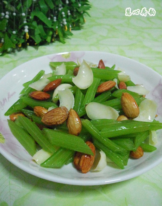 ���۰ٺϰ͵�ľ������