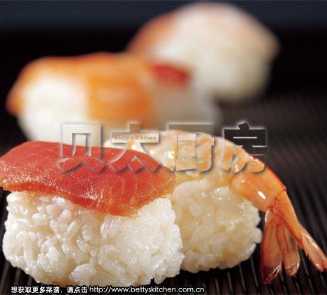 海鲜手握饭团的做法