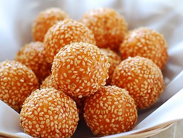 圆滚滚的麻团的做法