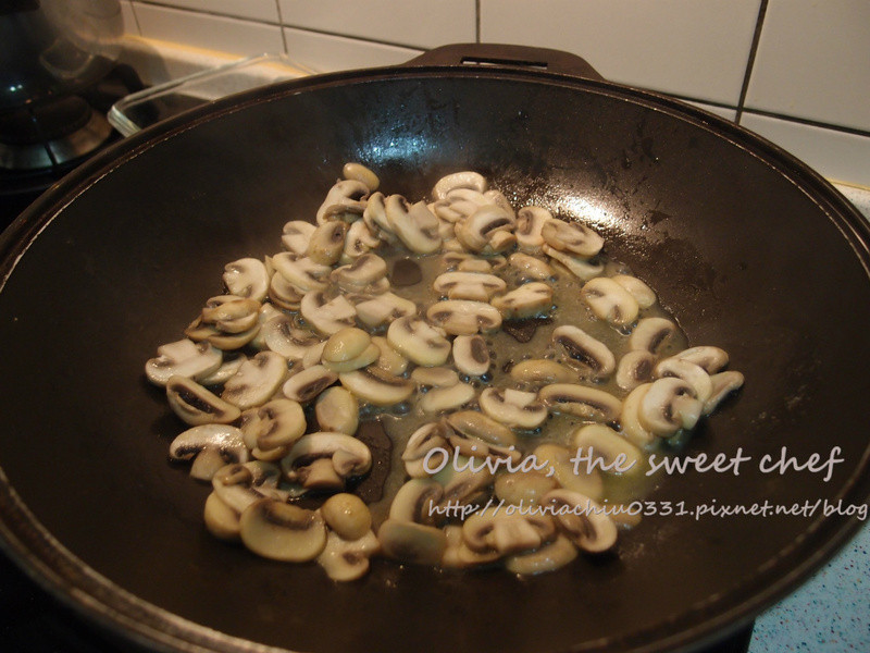 ������������Olivia?ţ�����ͷ���н�~ʱ�����ĸ�¶֮ζ������