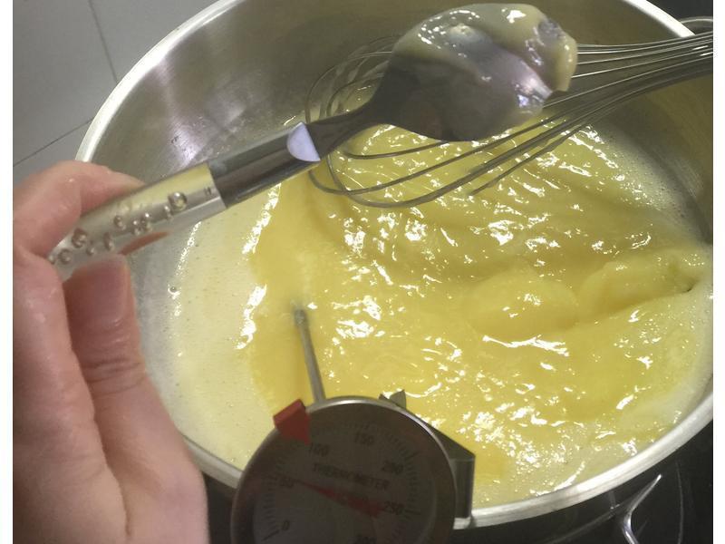 ���ʼ������ͽ���Lemon Curd)������