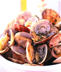 �׾ƺ������������ʵ�����