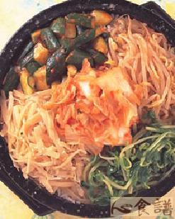 泡菜石锅拌饭的做法