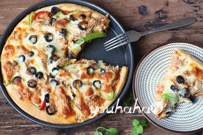 香辣金枪鱼披萨的做法