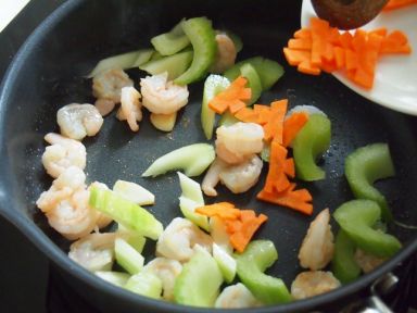 ���۰ٺϳ�Ϻ�ʵ�����