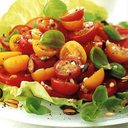 蒜味双色西红柿沙拉的做法