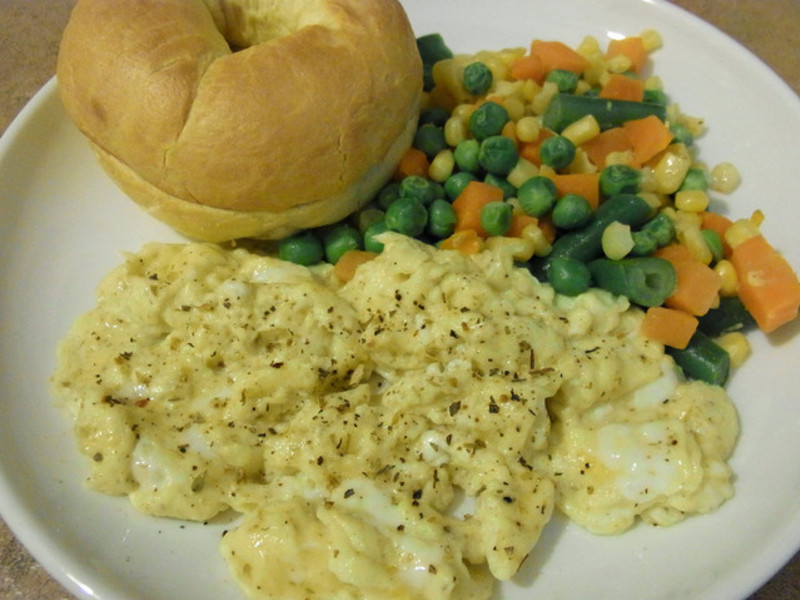 超滑嫩美式早餐炒蛋 Scrambled Eggs的做法