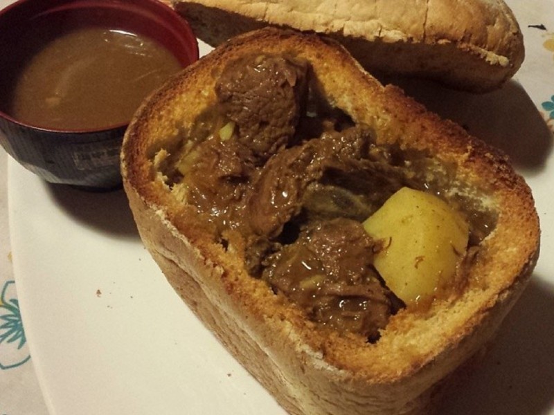 香港特色咖喱牛腩农夫包的做法