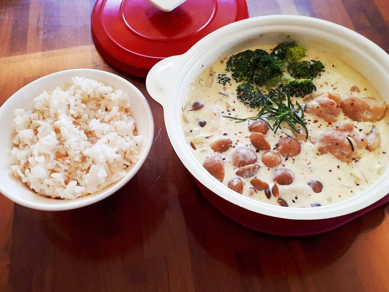 ¼¦ÈâÏã²ÝÄÌÓ͹øµÄ×ö·¨