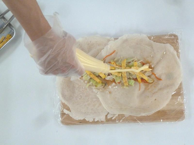 �ں������������