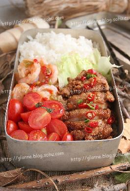 ���㼦�ŷ��е�����