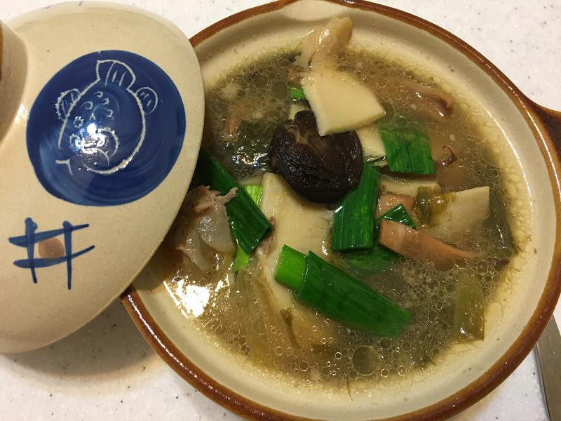 冬笋鱿鱼蒜的做法