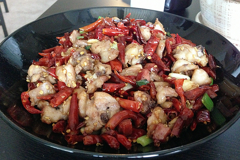 川味辣子鸡丁的做法