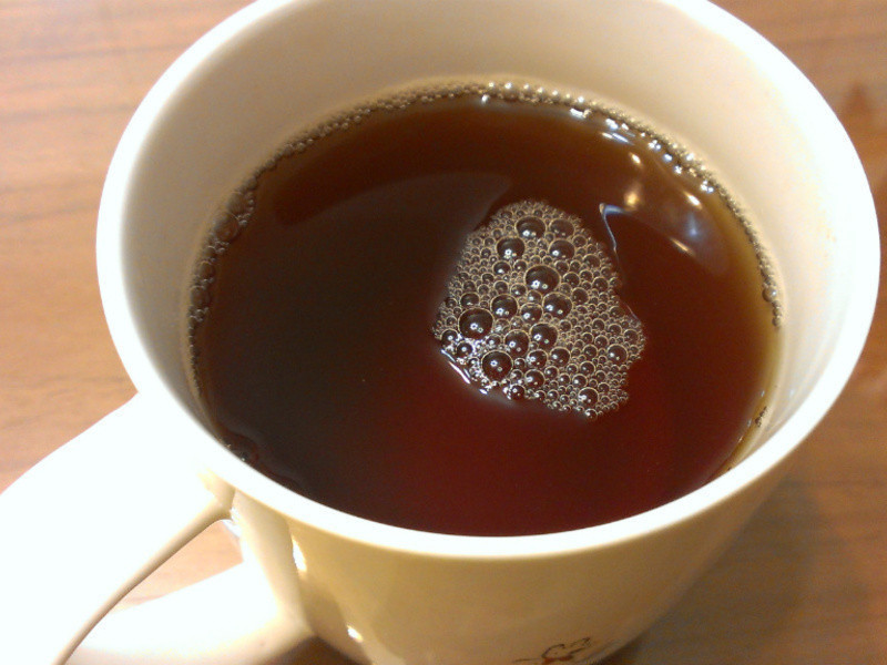 在家煮麦香红茶的做法