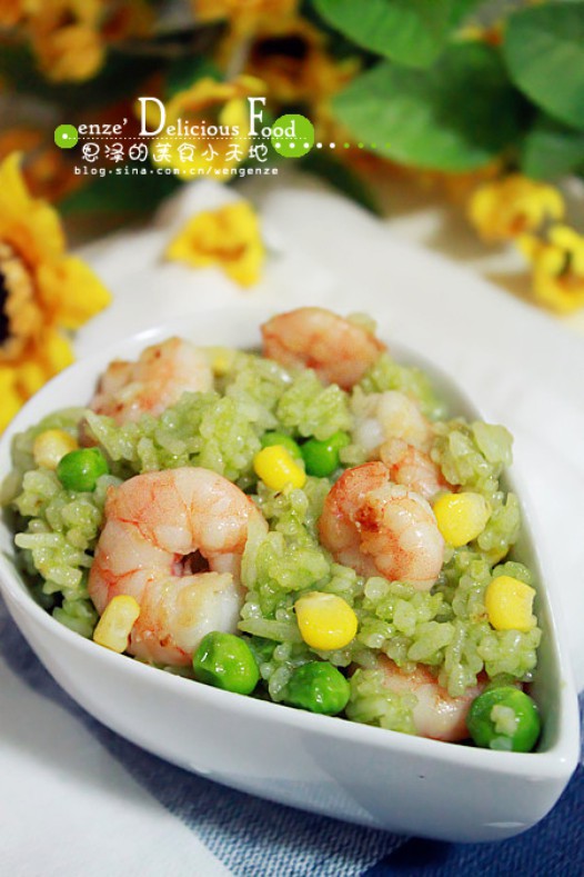鲜虾翡翠炒饭的做法