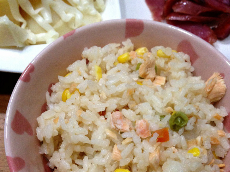 ��RiTaСʳ�á���ɫ���㴶��������