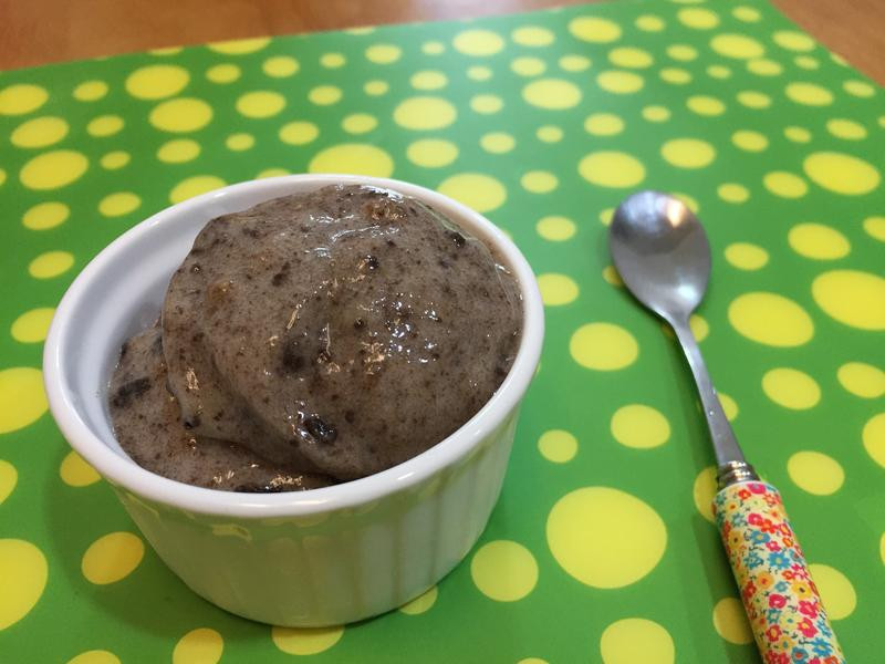 香蕉巧克力冰淇淋的做法