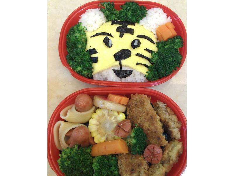 卡通便当 - 巧虎咖哩饭的做法