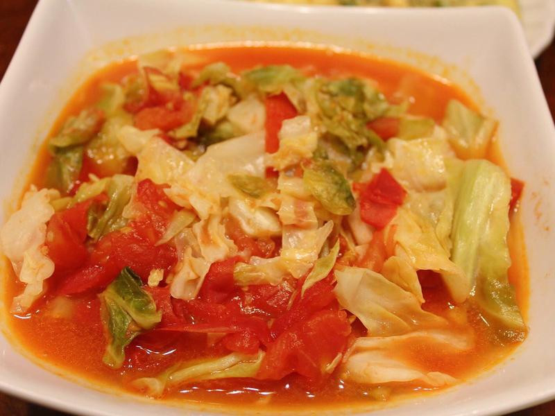 蕃茄炒高丽菜的做法