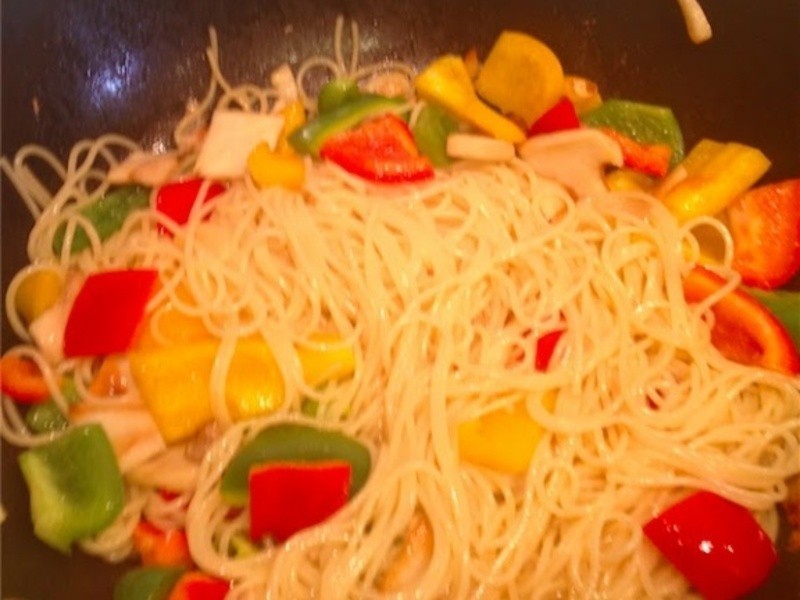 ��ɫ���ӱ������������