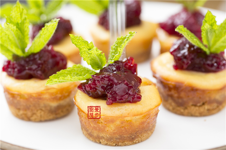 ����ӣ��֥ʿ���������