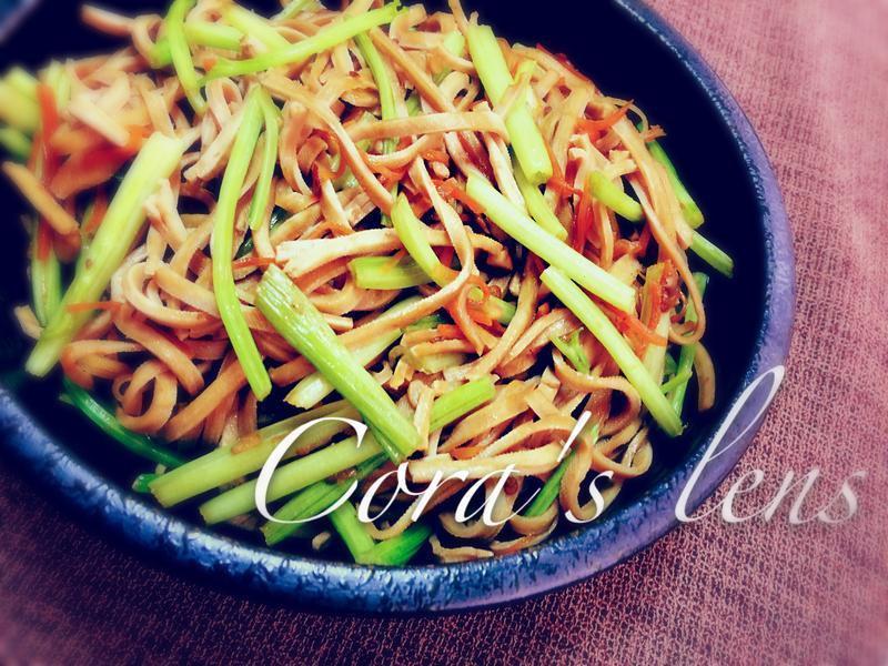 �۲˸�˿������