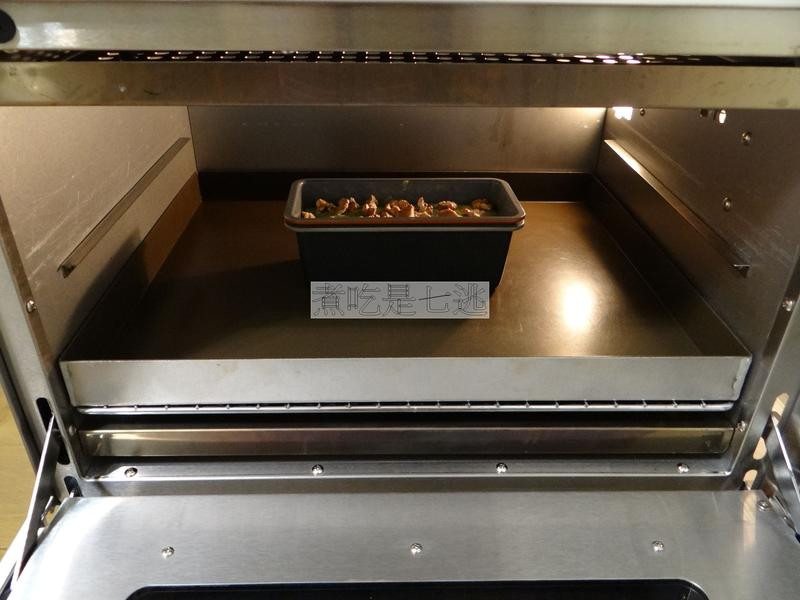 ����Ĩ������������