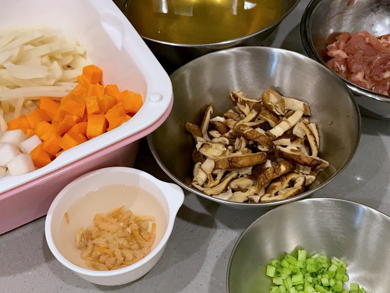 ����ζ������˿���������