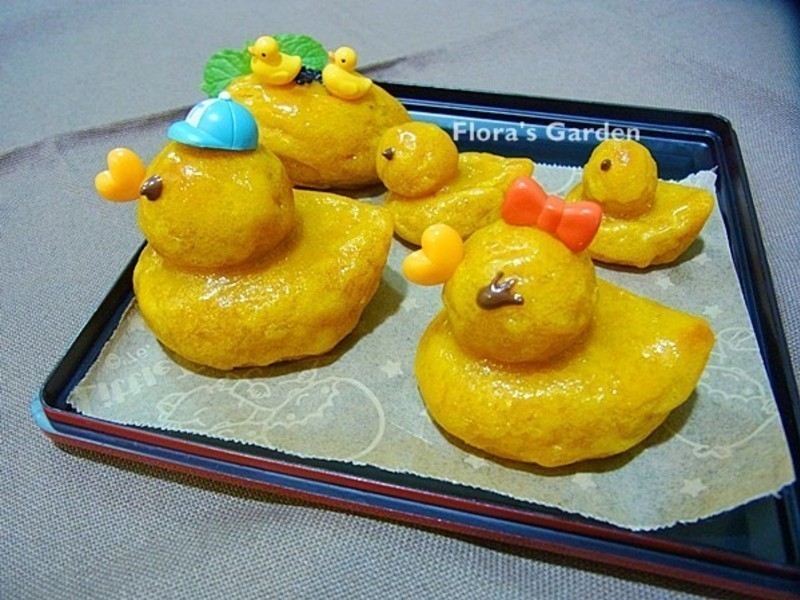 ��ɫСѼ�ع��յ�����