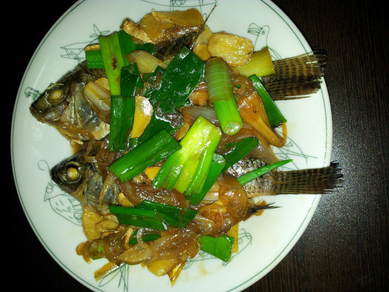 ���պ����������