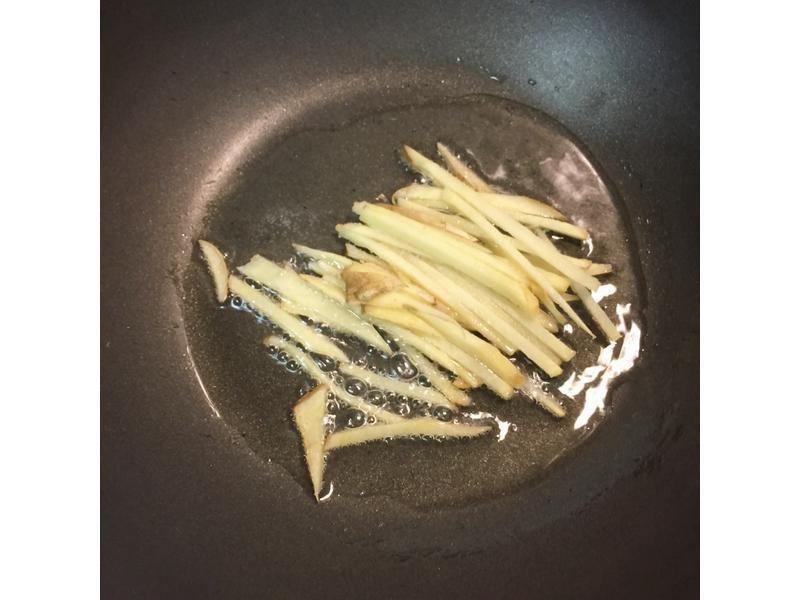 �����γ����۵�����