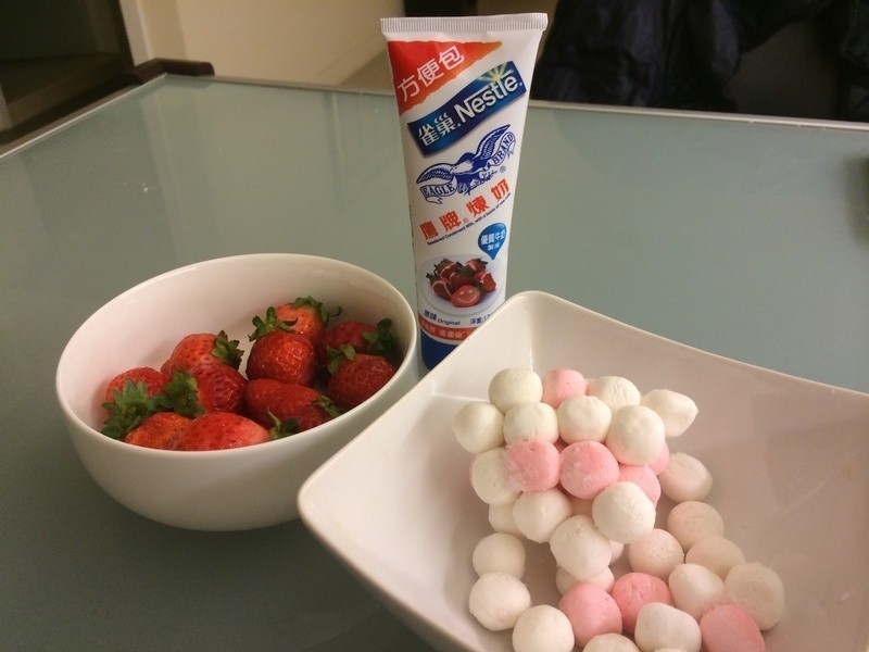 ��ݮ����С��Բ~��ݮ�Ͱ�ӥ�����̵�����