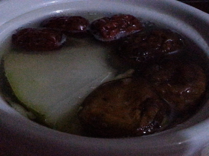 ���ռ�֬����������