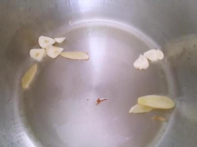 �����³ζ������