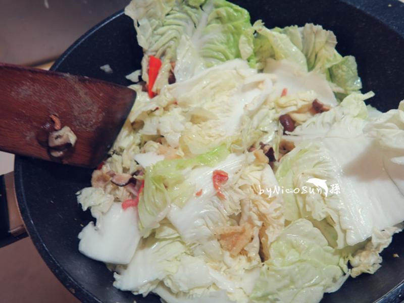 �ҳ��ײ�³������