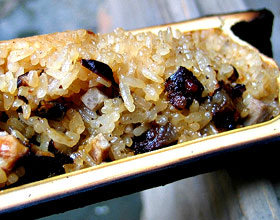 粉蒸竹筒鱼的做法