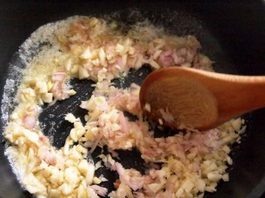 ���װ׾�����ڵ�����