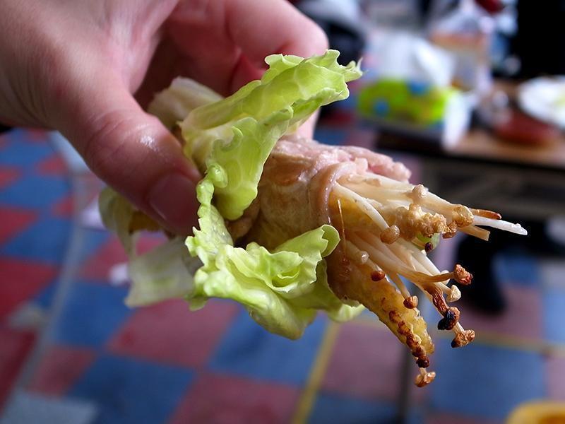 有心中秋烤肉:双笋梅花肉卷的做法