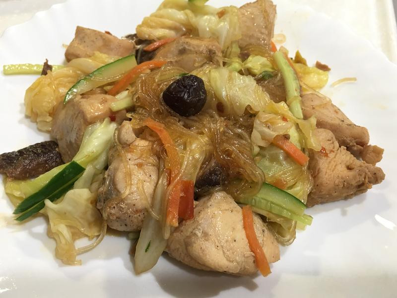 小鸡上树粉丝煲的做法