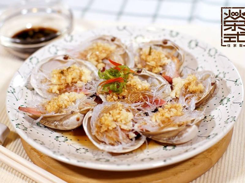 蒜蓉粉丝蒸北寄贝的做法