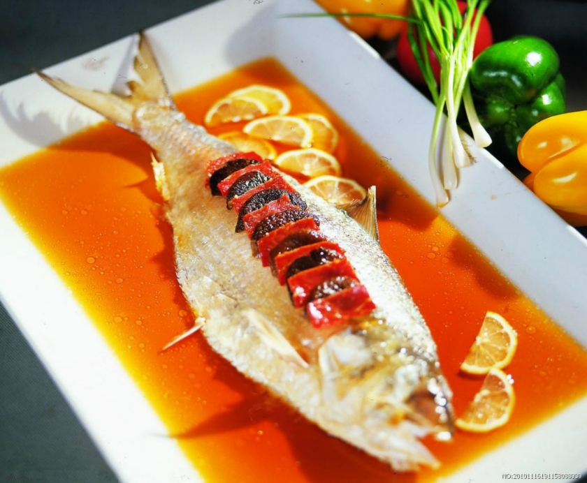 清炖阿姆鲥鱼汤的做法的做法