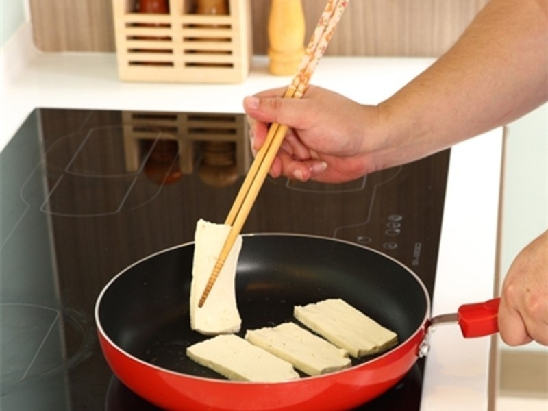 �ձ��ض���ϲ�չ�������