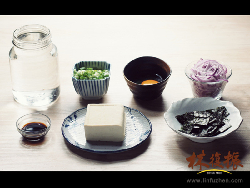 ��ζ���������ײ�-����С����������