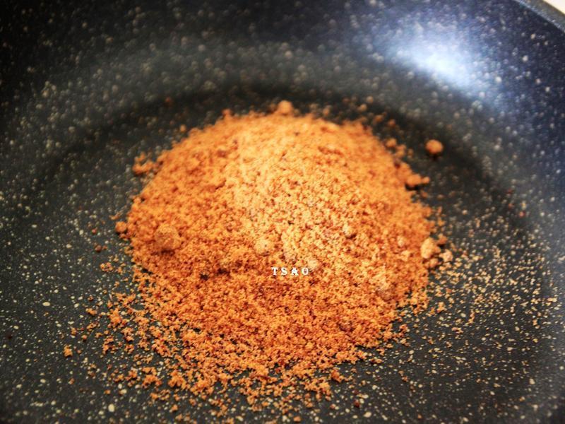 ���ǹ�Բ˫��¶������