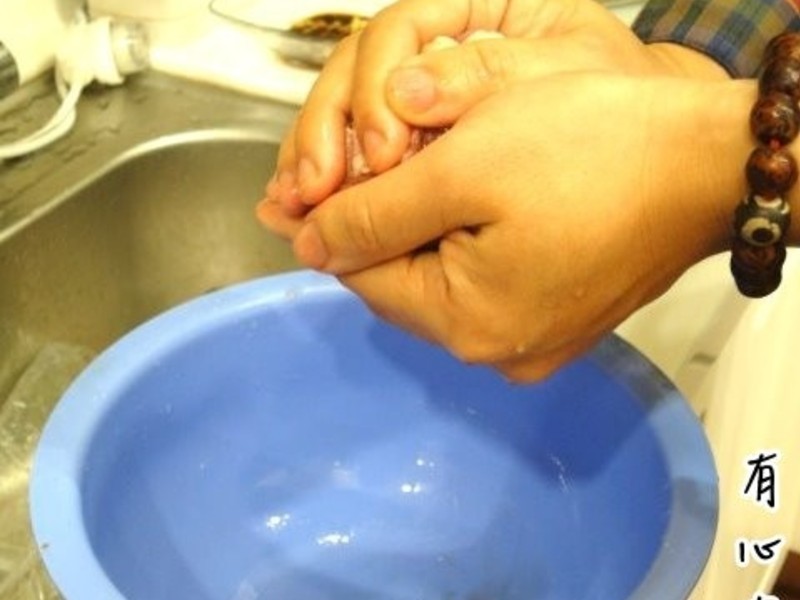 �б����ص�����