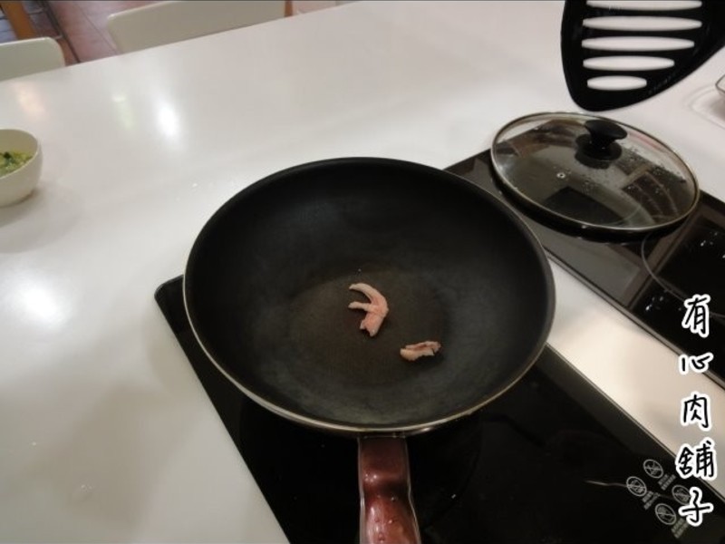 �б����ص�����