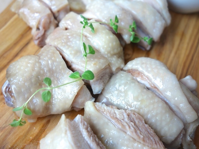 影音示范 用电锅做葱油鸡的做法