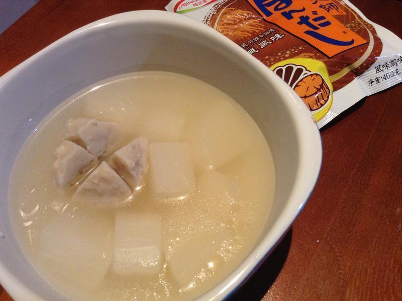 简易汤品~白玉鱼丸汤『烹大师时食飨宴』的做法