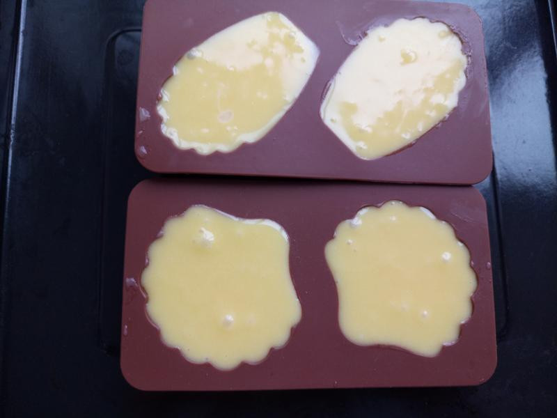 ��������������